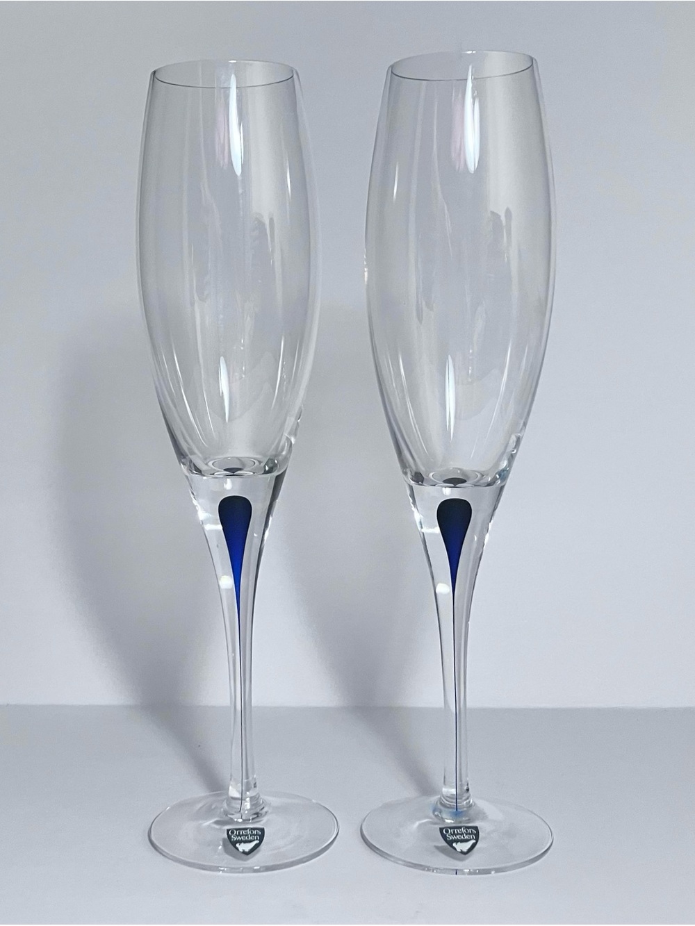 2 ORREFORS INTERMEZZO BLUE Champagne Glasses / ORIGINAL LABELS / Swedish Crystal